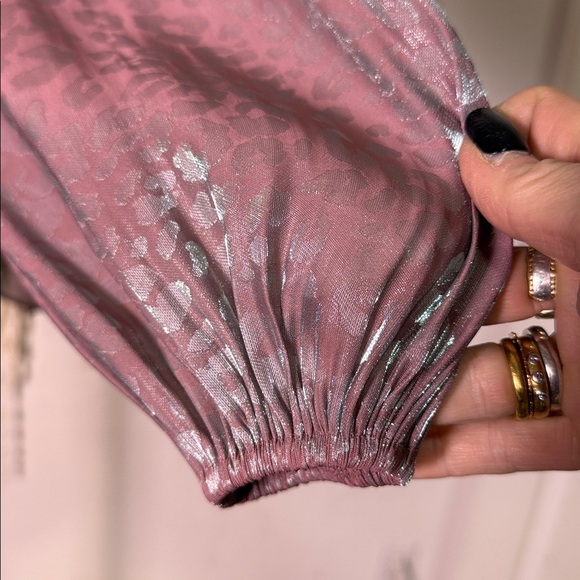 Show Me Your MuMu Lilac Leopard Joplin Wrap Long Sleeve Top XS - Picture 5 of 10